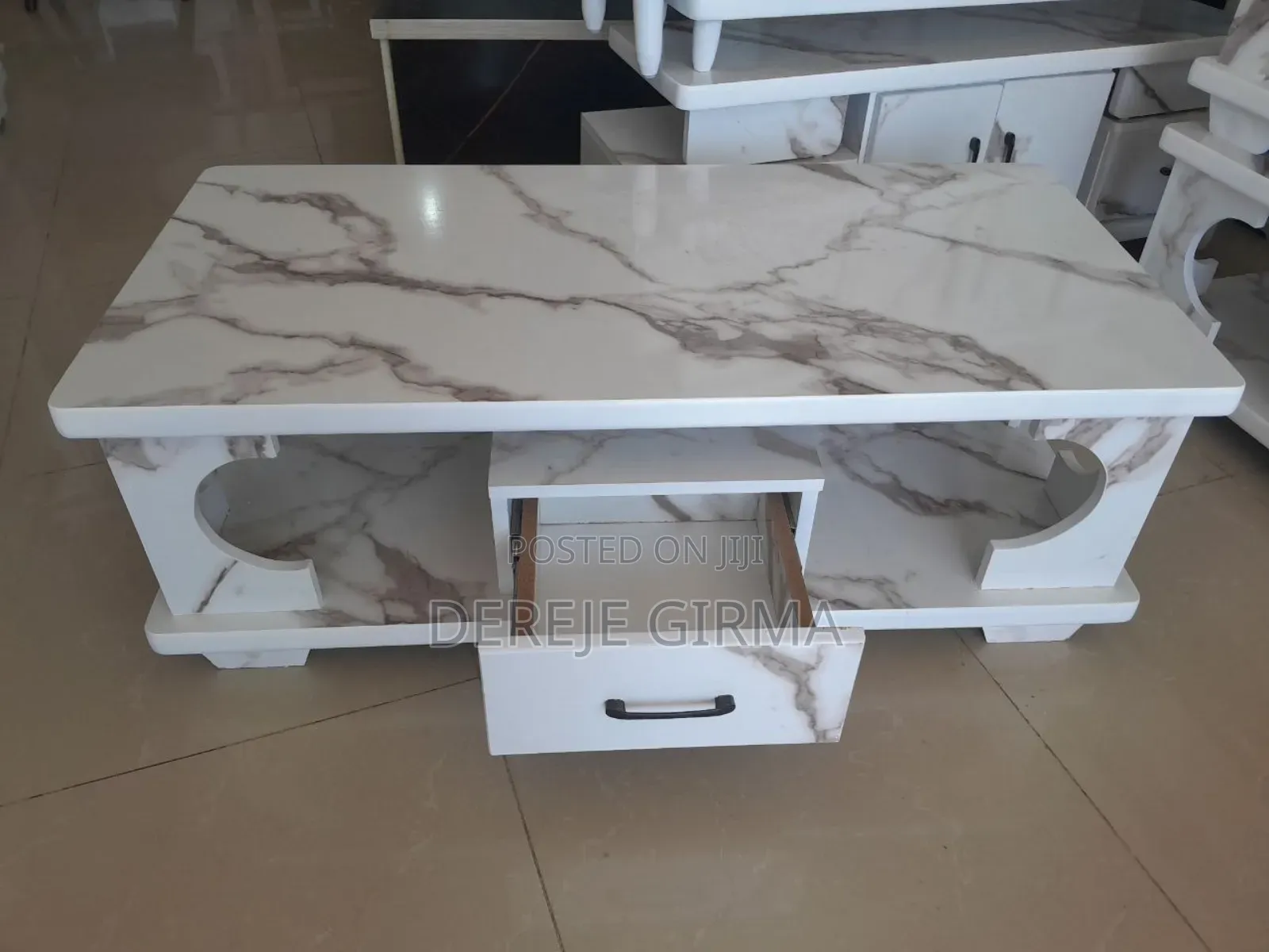 1,20cm Lamented Table