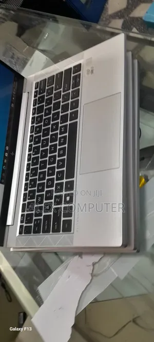 New Laptop HP EliteBook 830 G7 16GB Intel Core I7 SSD 512GB