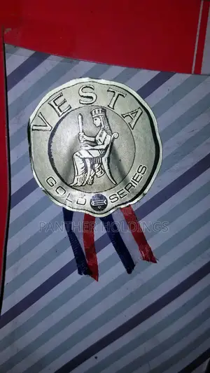 Made in Japan Vesta Gold Series Vanadium Stainless Knife Set