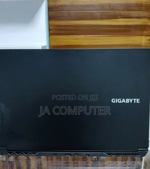 New Laptop Gigabyte AORUS 17G 16GB Intel Core I7 SSD 1.5T