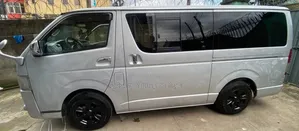 Toyota HiAce 2007 Silver