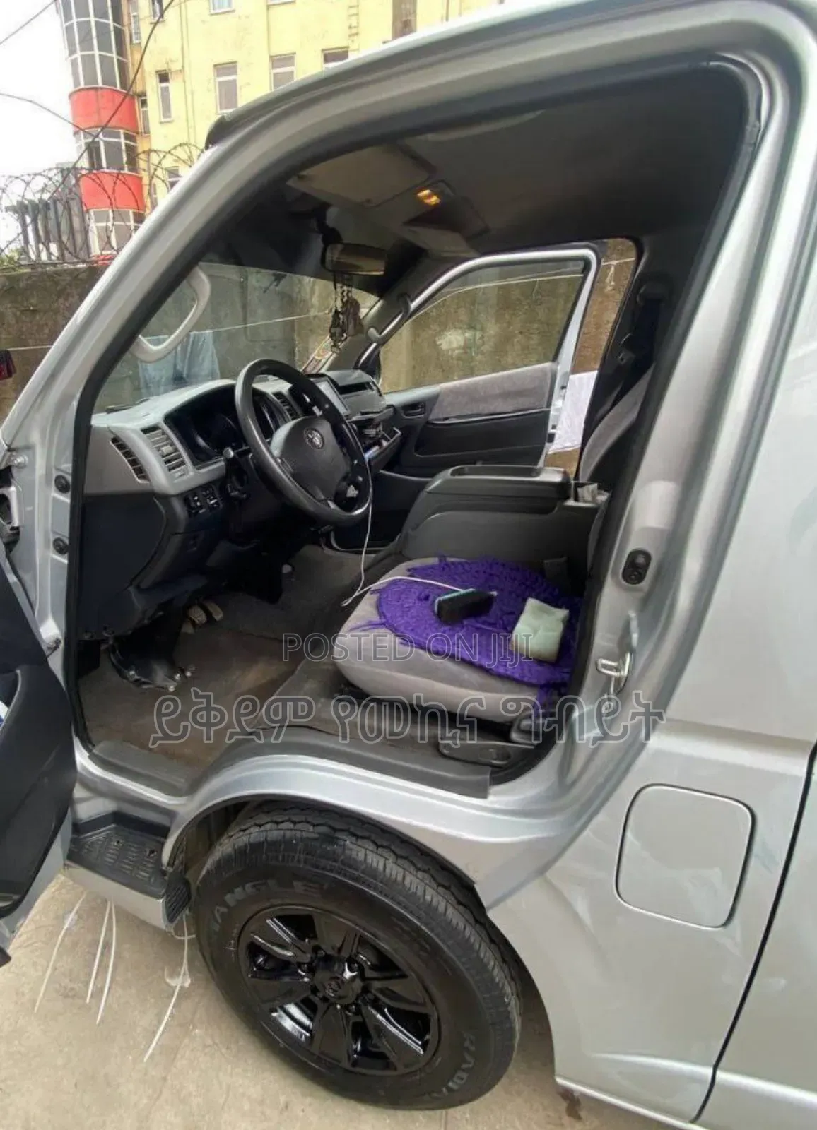 Toyota HiAce 2007 Silver