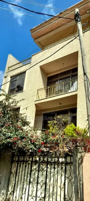 5bdrm House in ሀይሌ ጋርመንት, Nifas Silk-Lafto for sale