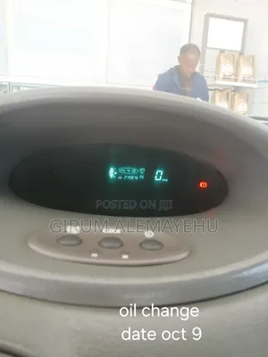 Toyota Platz 2001 Silver