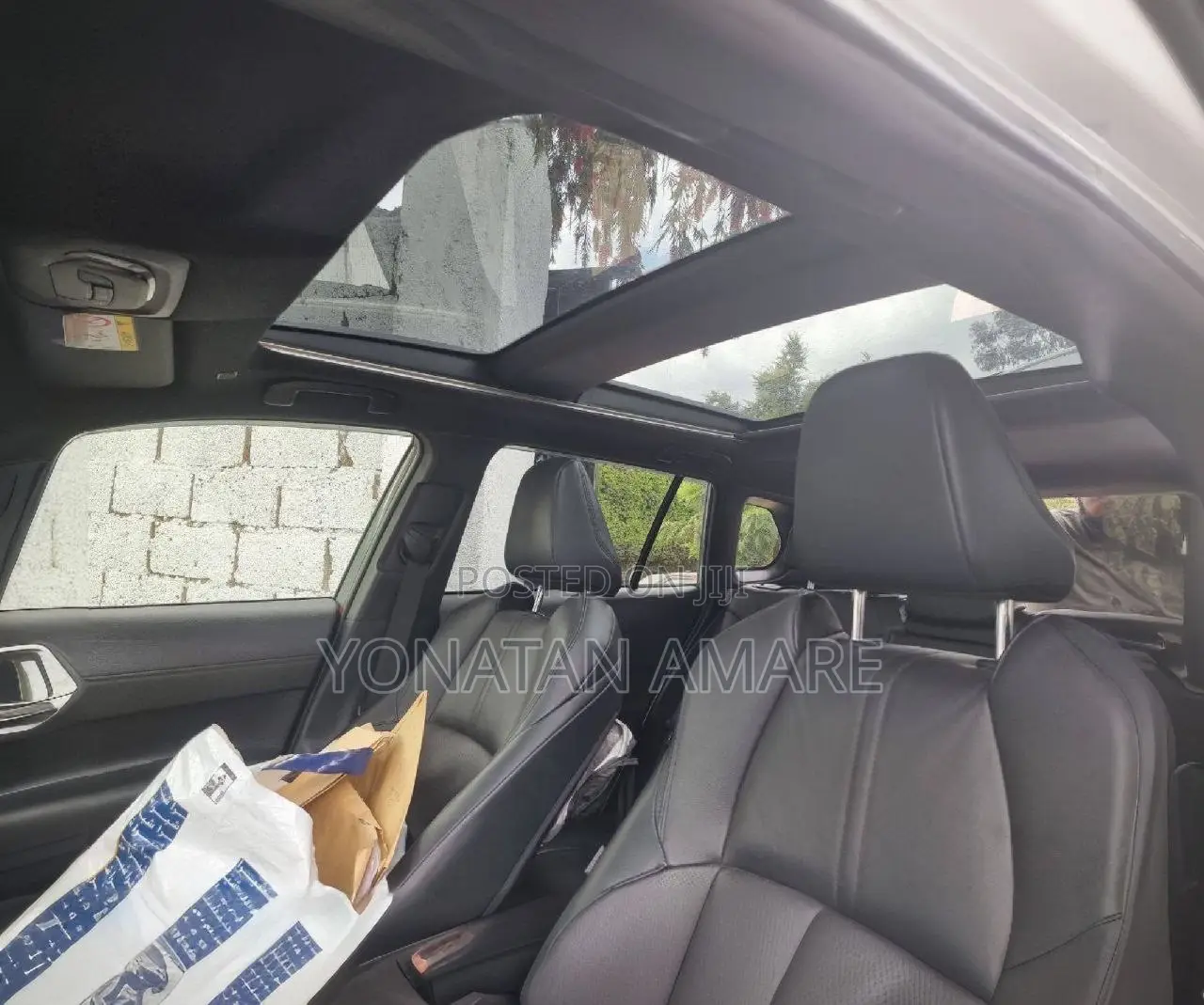 Toyota Corolla Cross XLE 4WD 2024 Gray