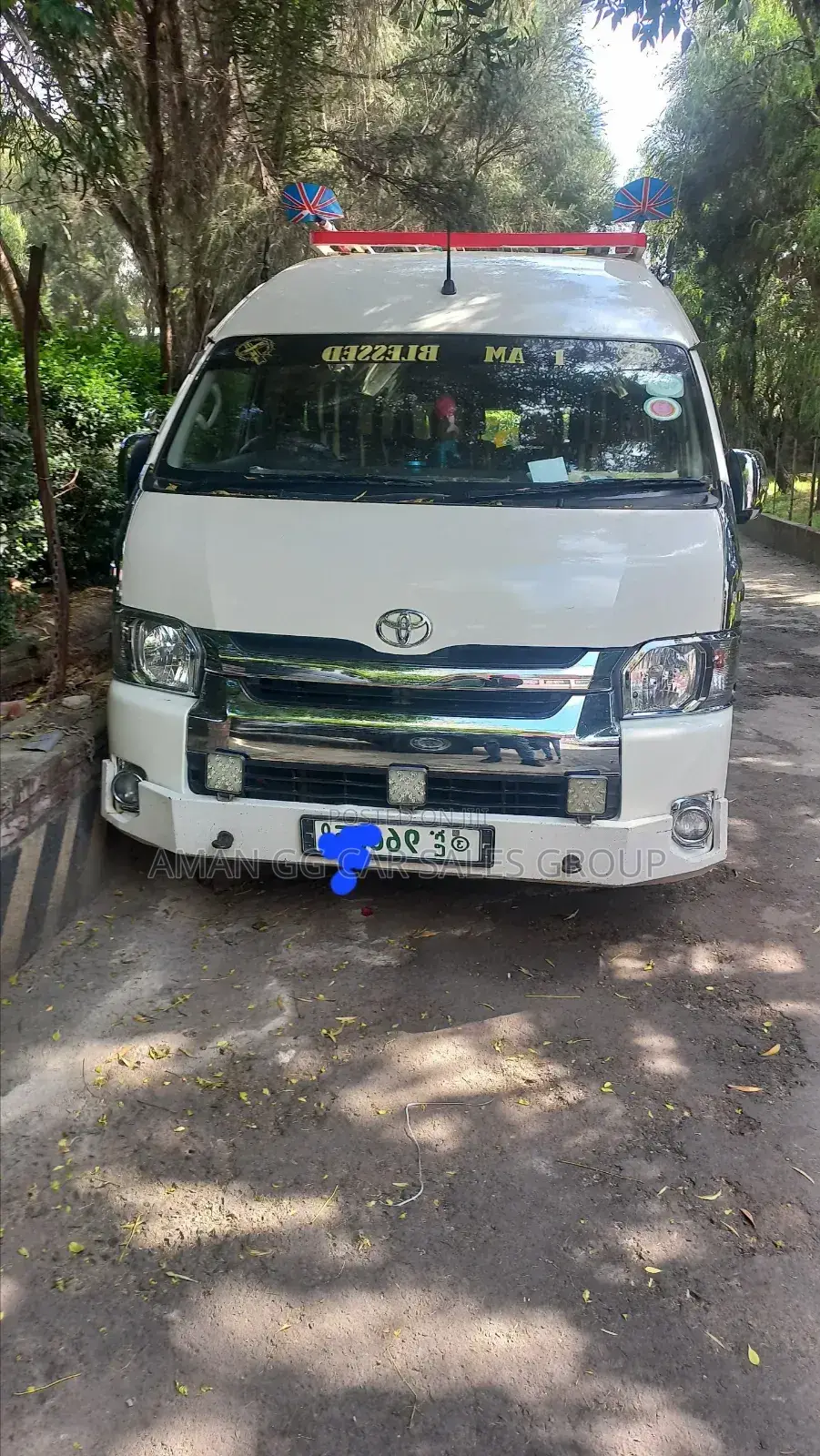 Toyota HiAce 2021 White