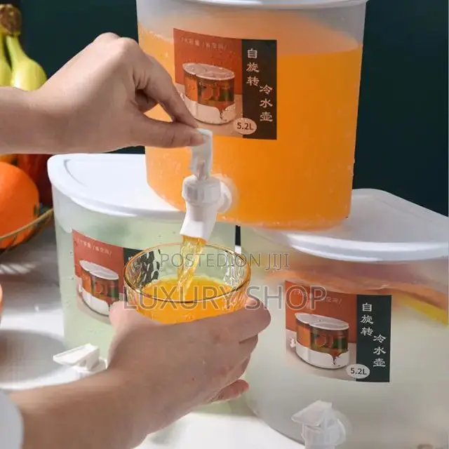 Plastic Drink Dispenser Cold Water Kettle 3 Grids