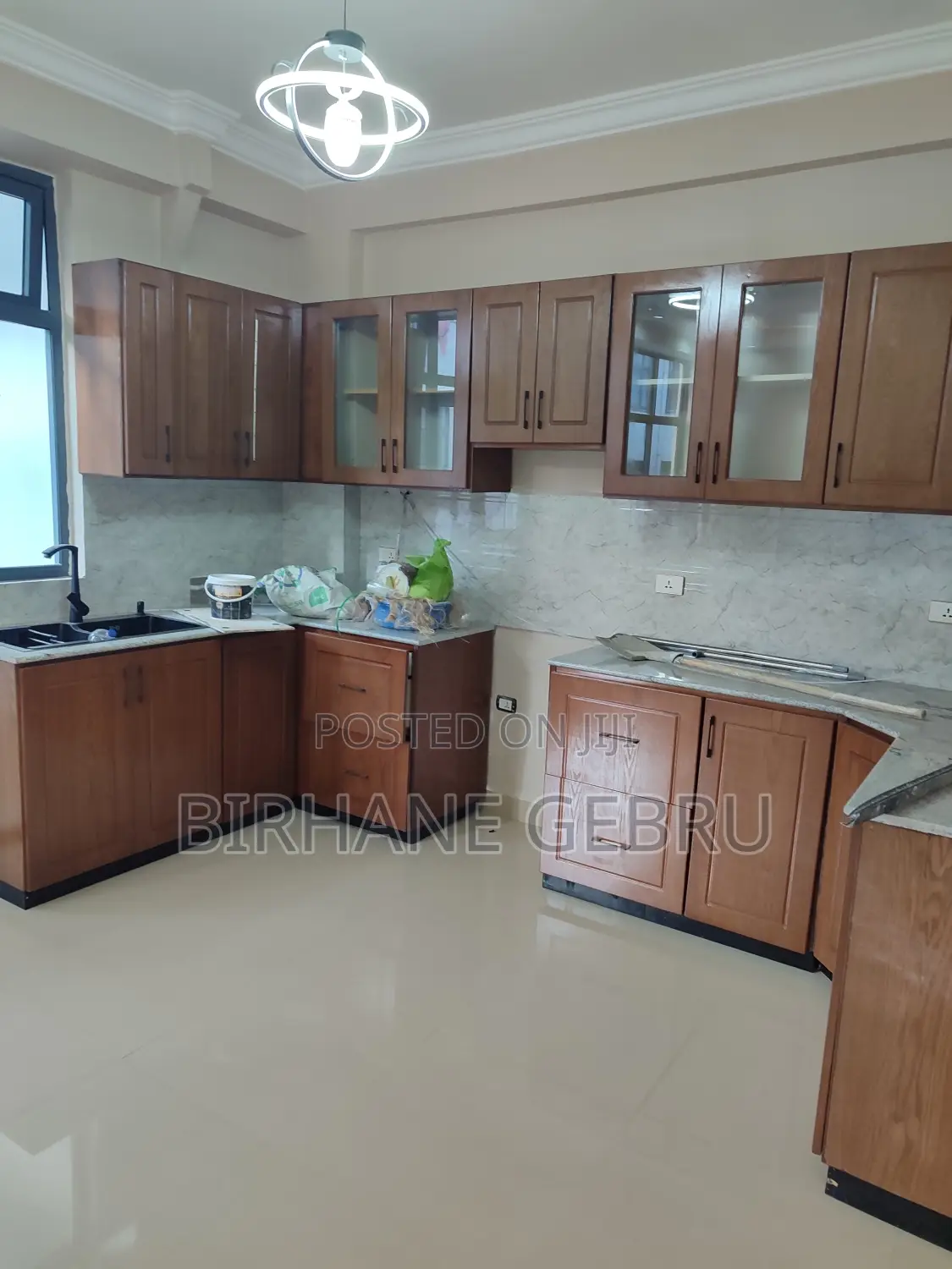 3 Bedroom Luxury Apartiment for Rent