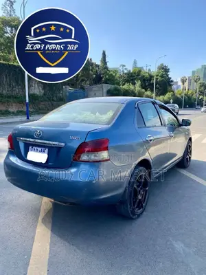 Toyota Yaris 1.3 2008 Blue