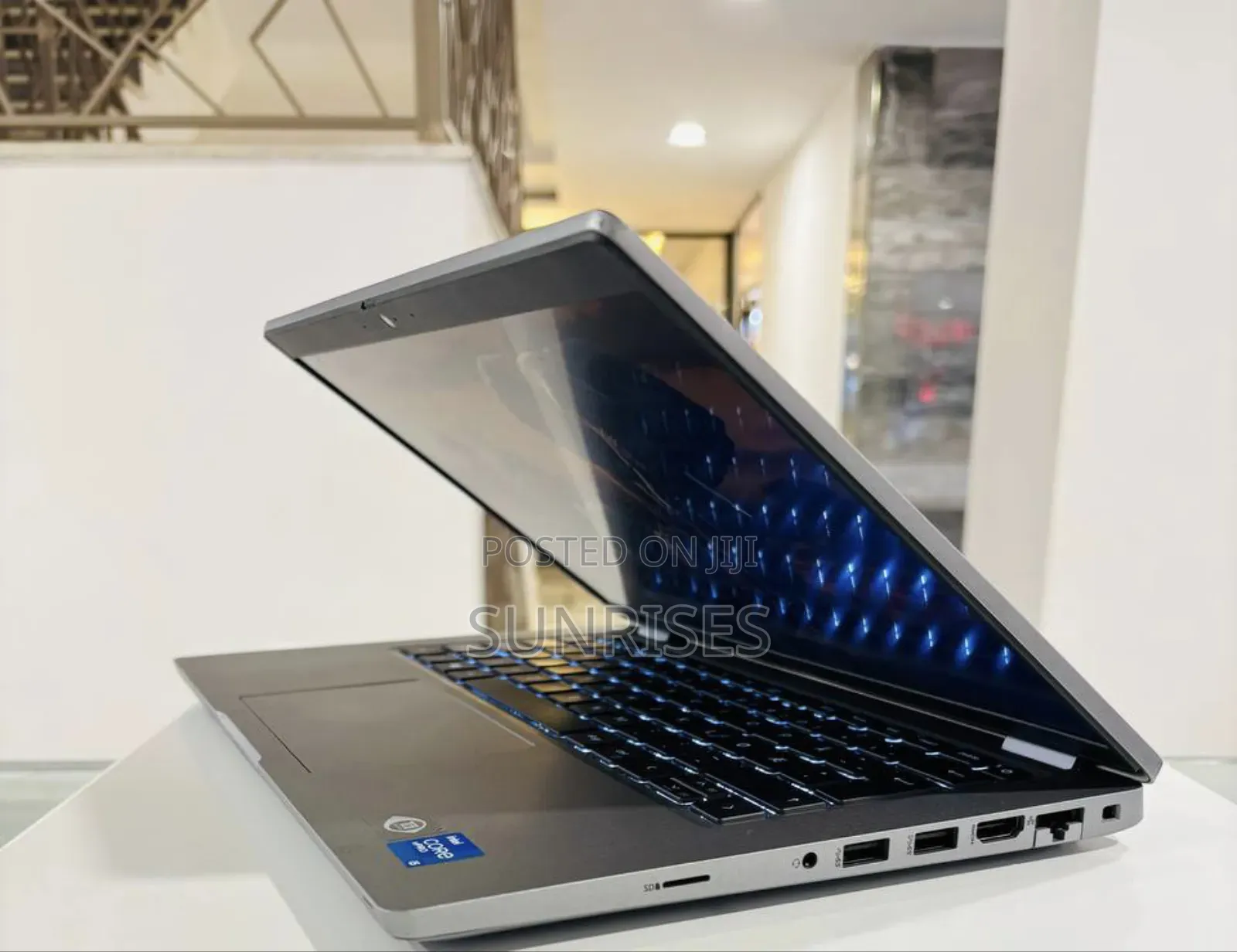 New Laptop Dell Latitude 5310 16GB Intel Core I7 SSD 512GB