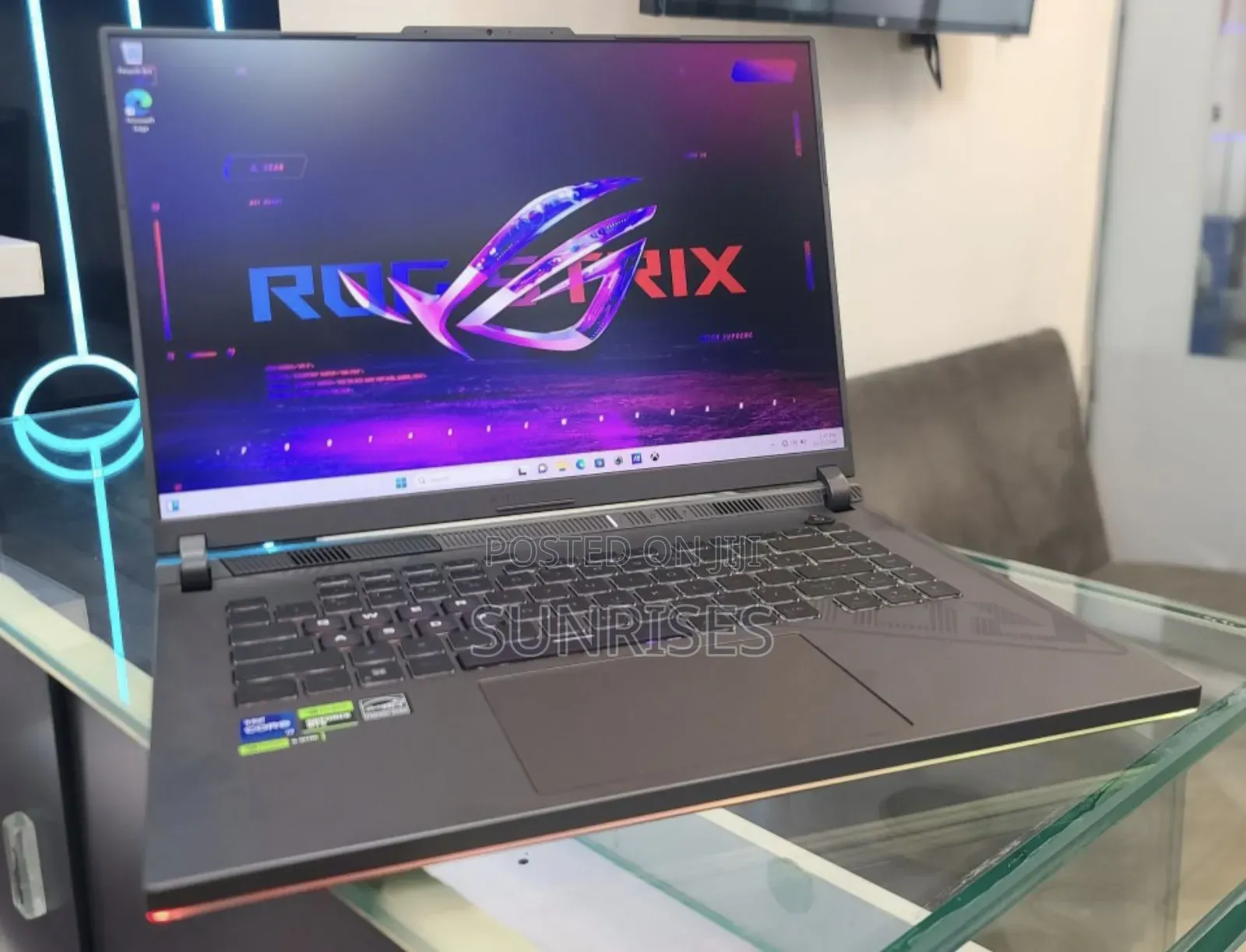 New Laptop Asus ROG Strix G16 G614 16GB Intel Core I7 SSD 1T
