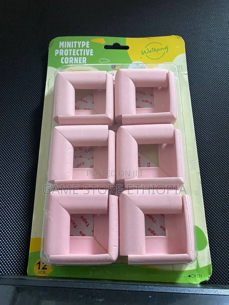 Baby Proofing Corner Protectors ልጅዎን ከጠርዝ ምት የሚከላከሉበት