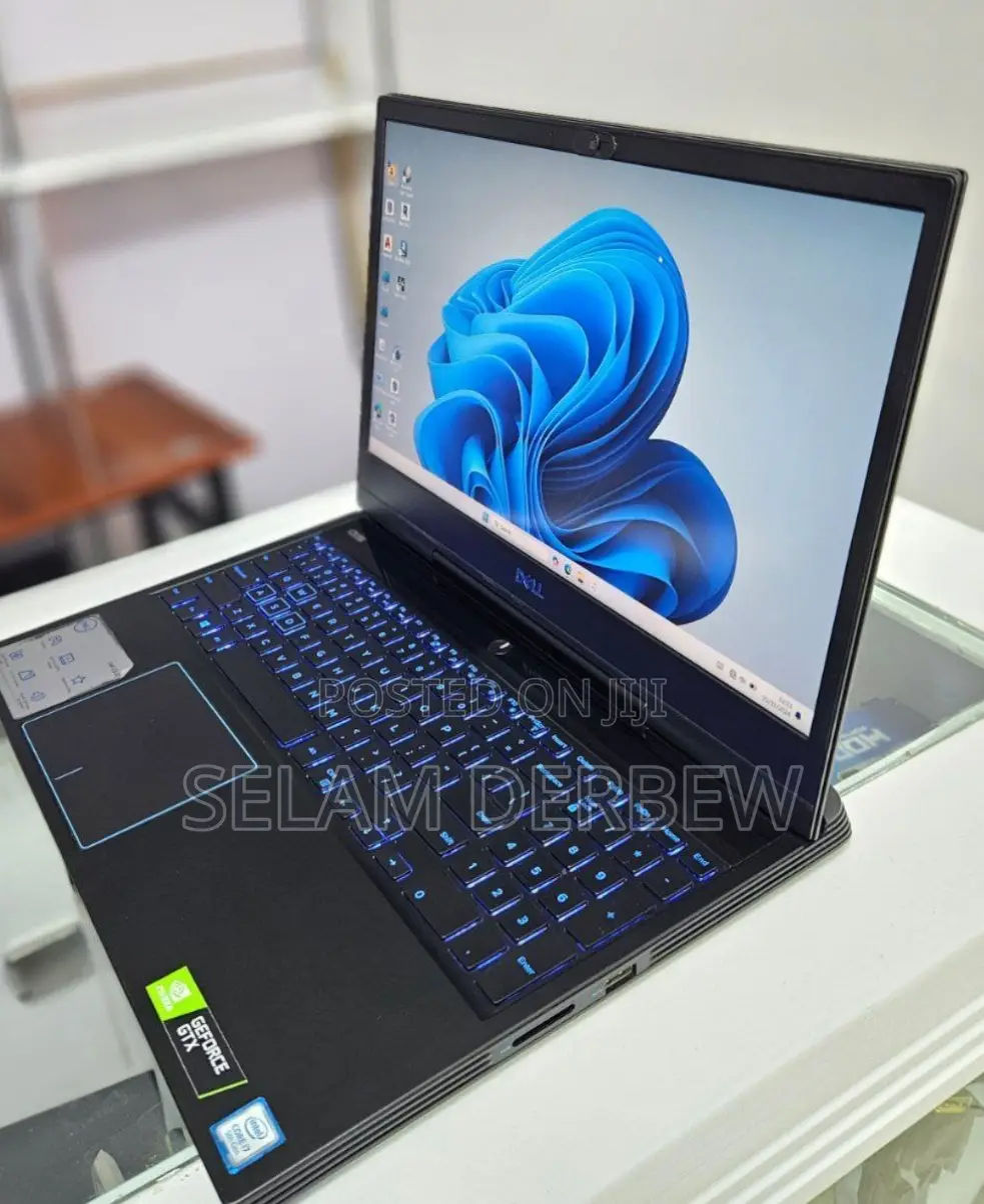 New Laptop Dell Latitude 5590 16GB Intel Core I7 SSD 512GB