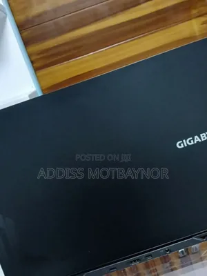 New Laptop Gigabyte P57W V6 16GB Intel Core I7 HDD+SSD 1T