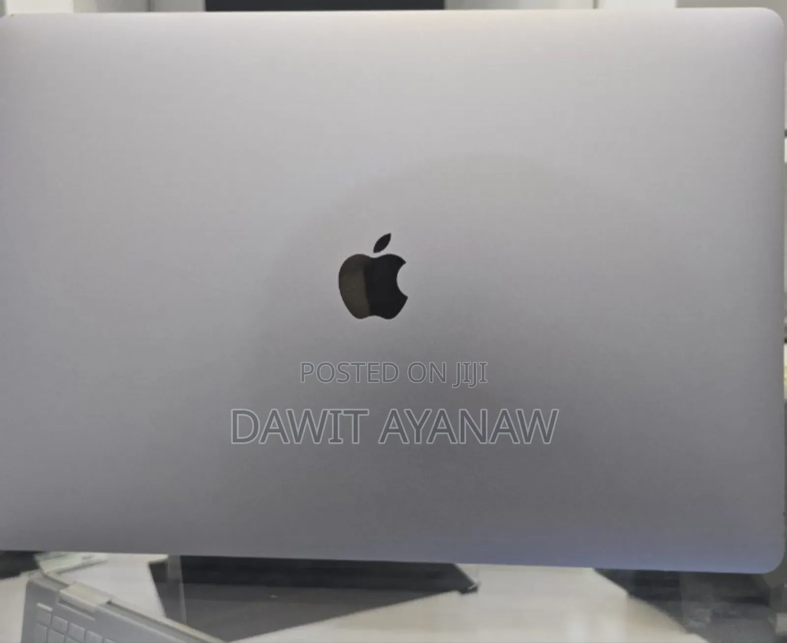 New Laptop Apple MacBook Pro 2019 16GB Intel Core I9 SSD 1T