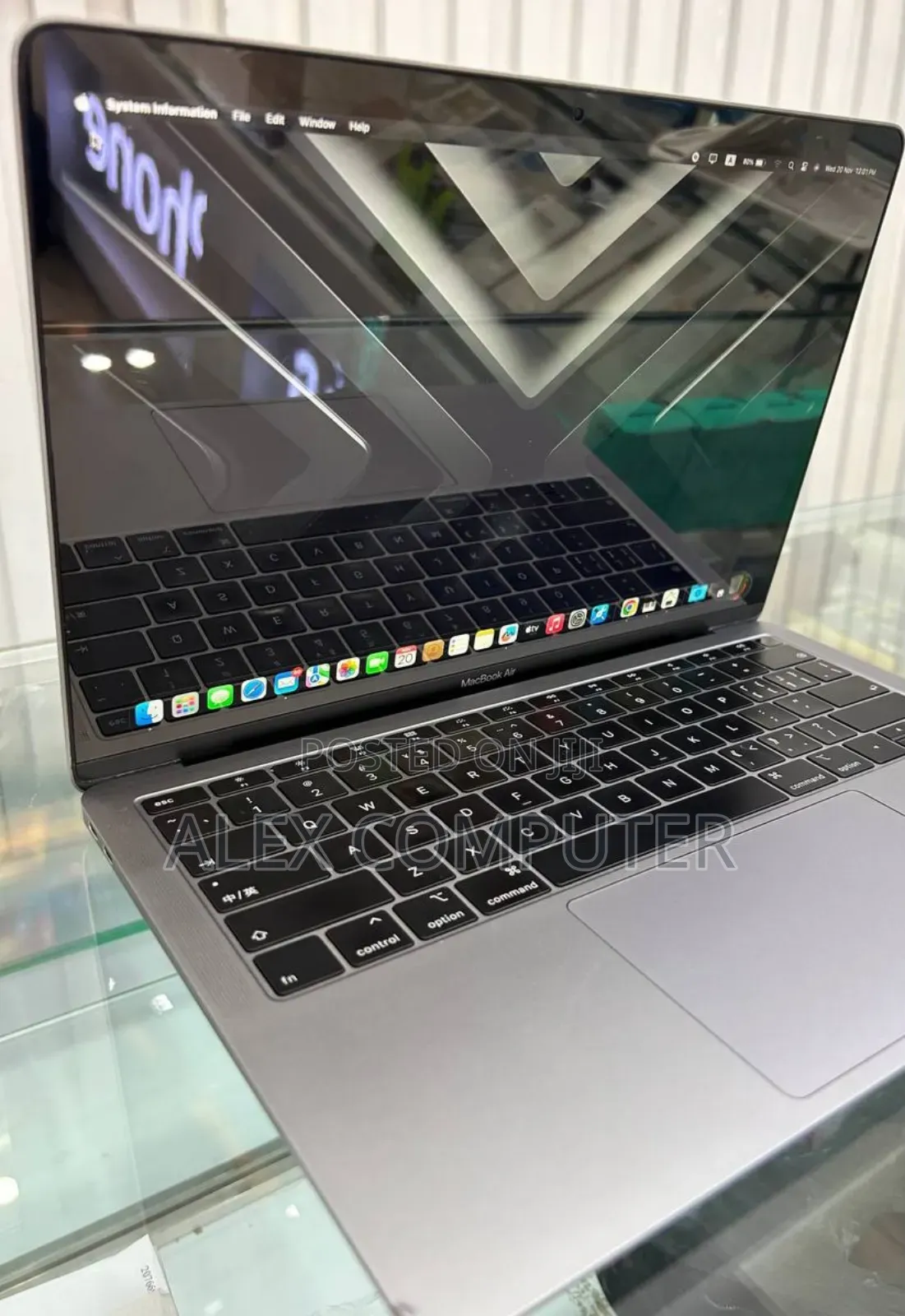 New Laptop Apple MacBook Air 2019 8GB Intel Core I5 SSD 256GB