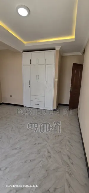Furnished 3bdrm Condo in አያት መሪ ባቡር ጣቢያ 40/60, Bole for sale