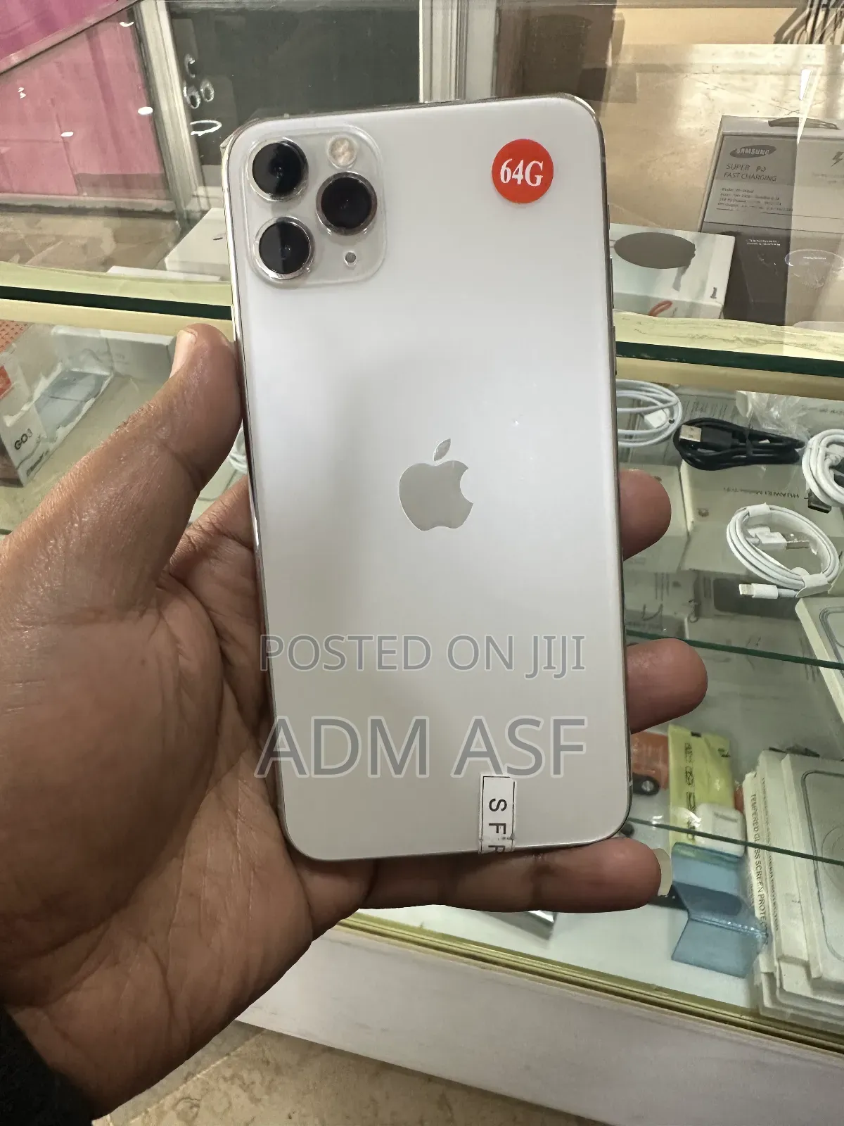 New Apple iPhone 11 Pro Max 64 GB