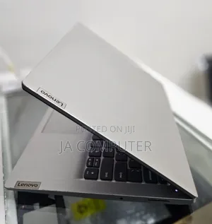 New Laptop Lenovo Ideapad 3 8GB Intel Core I5 SSD 256GB
