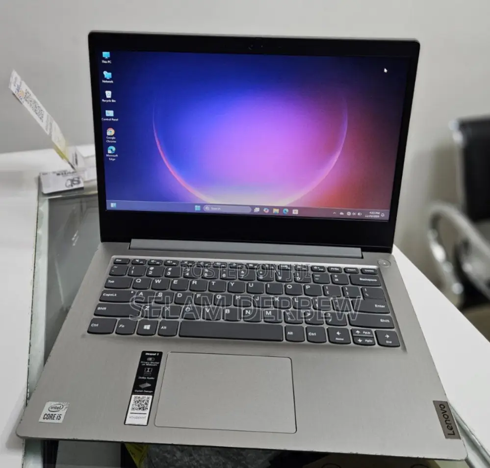 New Laptop Lenovo Ideapad 3 8GB Intel Core I5 SSD 256GB