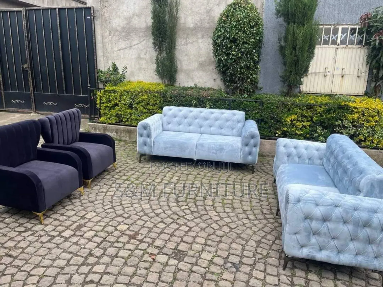 Marvellous Sofa Set With Unbelievable Price.