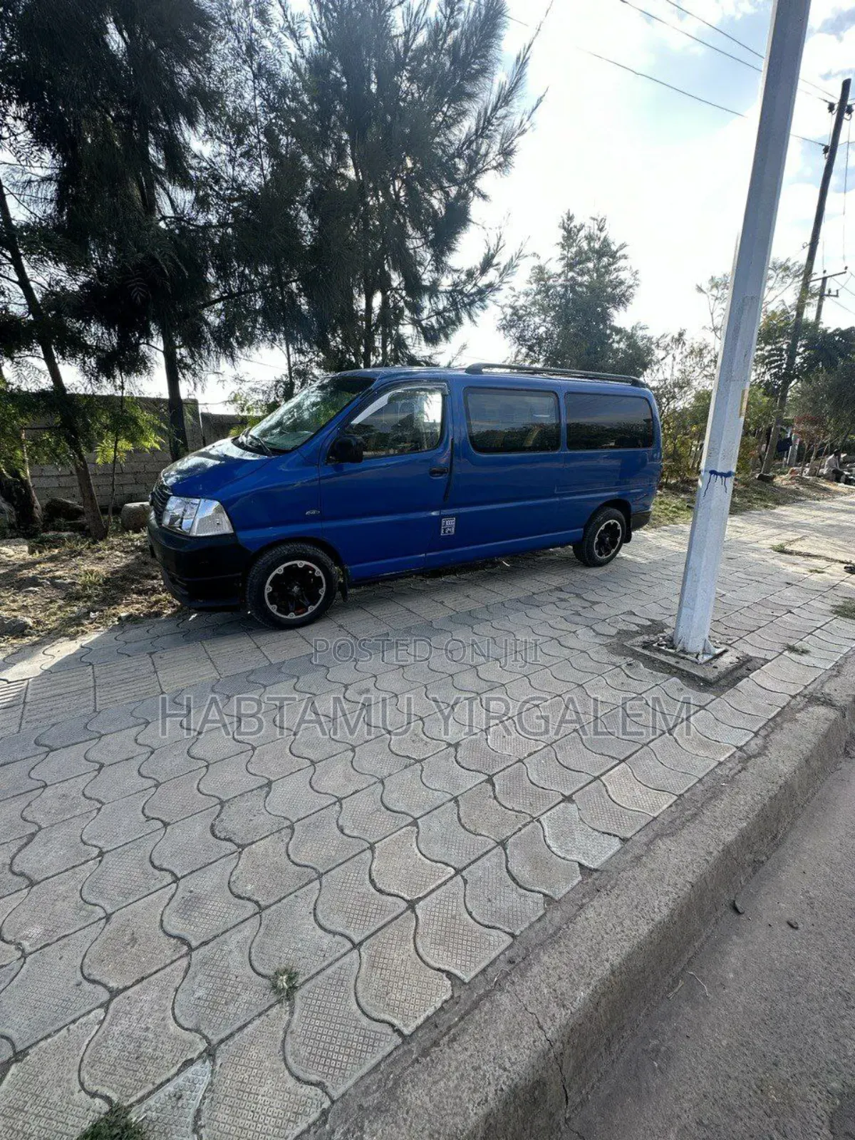 Toyota HiAce 2008 Blue