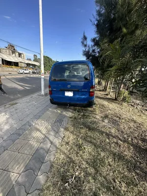 Toyota HiAce 2008 Blue