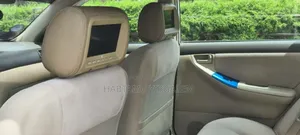 Toyota Corolla 2007 Ivory