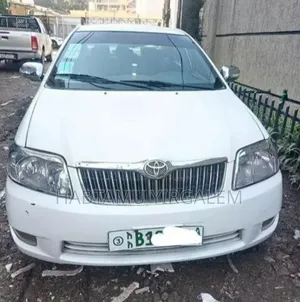 Toyota Corolla 2005 Ivory
