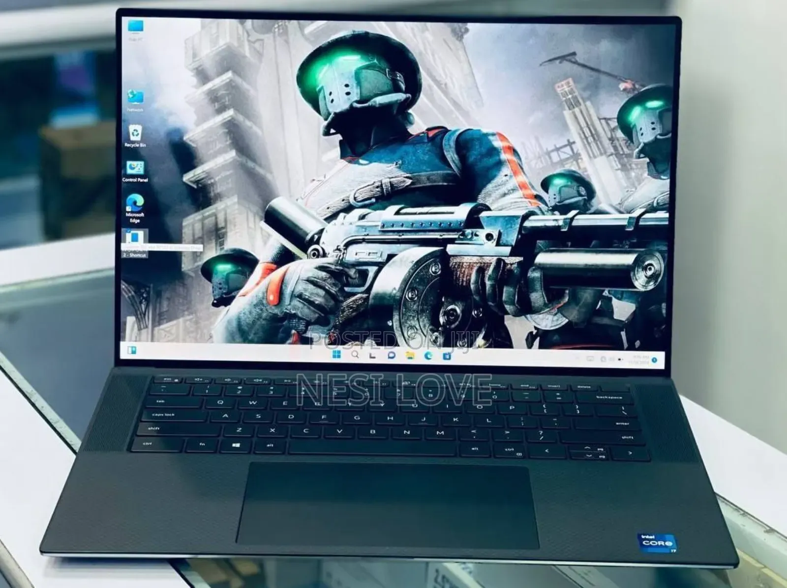 New Laptop Dell Precision 5570 16GB Intel Core I7 SSD 512GB