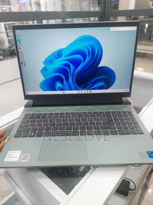 New Laptop Dell G15 5535 16GB Intel Core I7 SSD 512GB