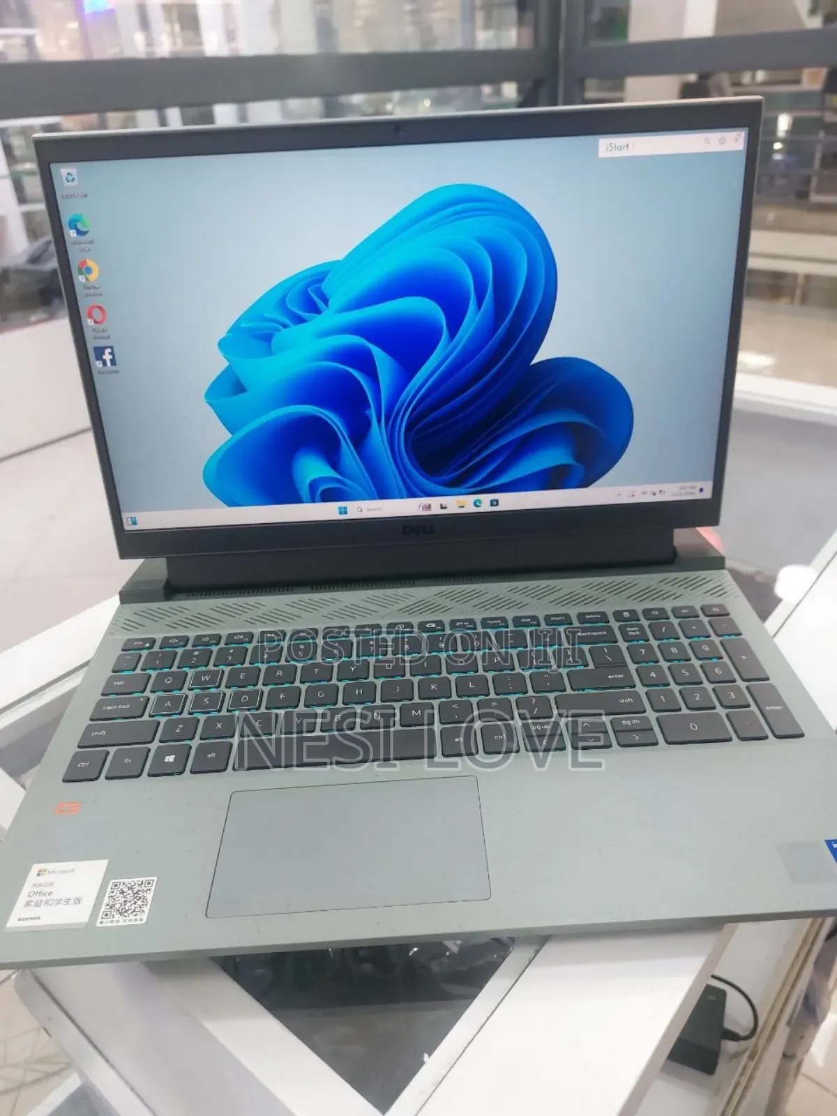 New Laptop Dell G15 5535 16GB Intel Core I7 SSD 512GB