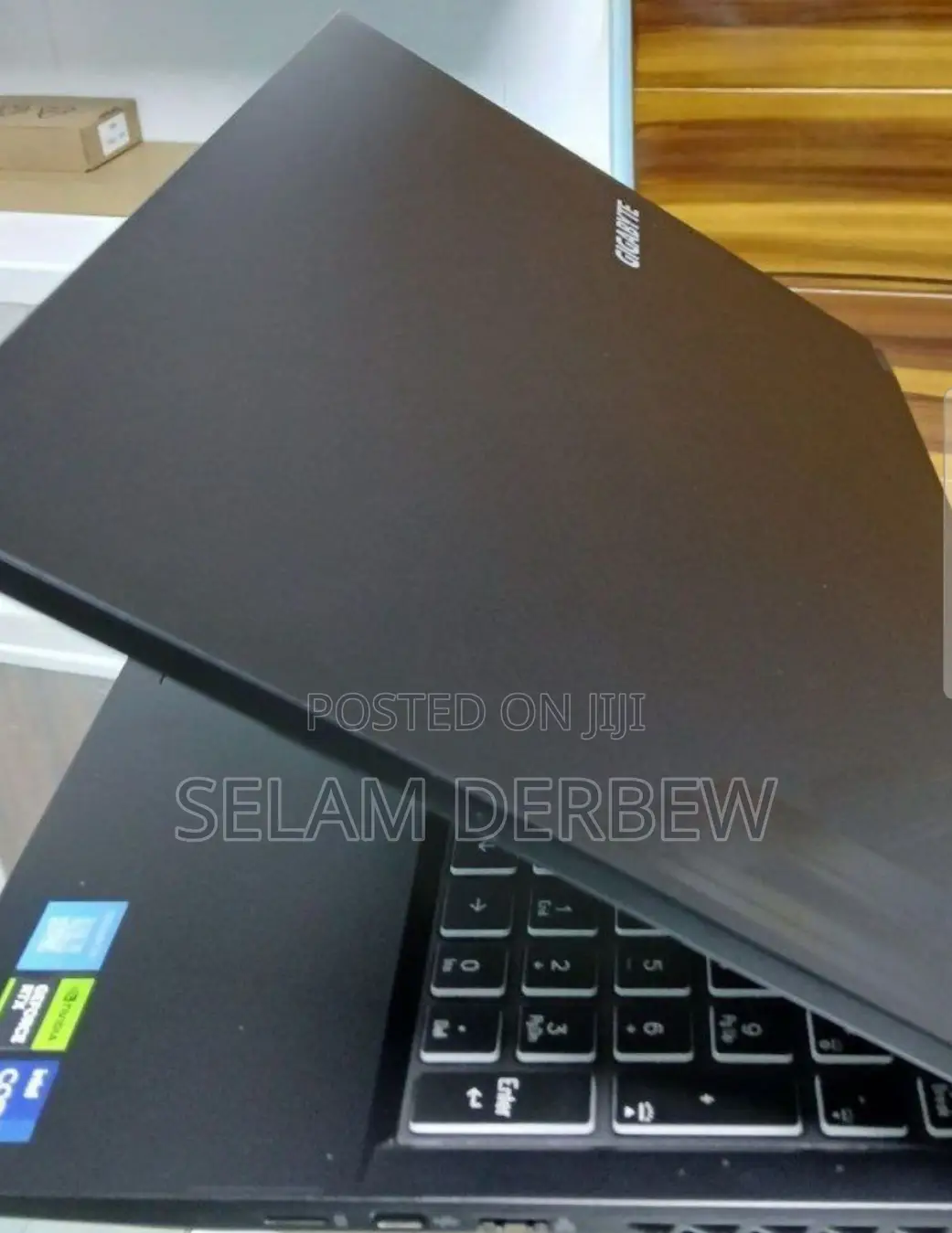 New Laptop Gigabyte 16GB Intel Core I7 SSD 1.5T