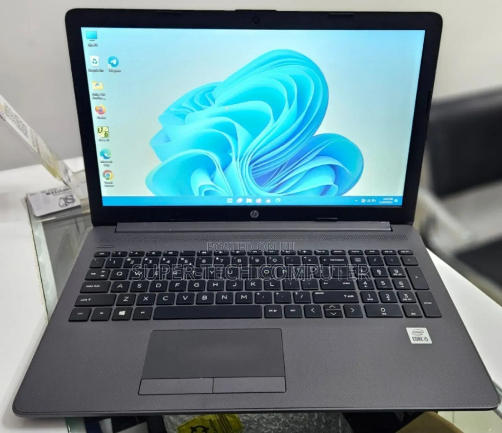 New Laptop HP Stream Notebook 8GB Intel Core I5 SSD 256GB