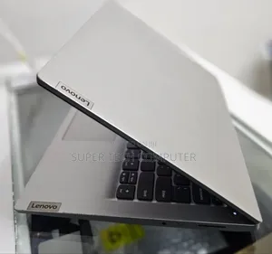 New Laptop Lenovo Ideapad 3 8GB Intel Core I5 SSD 256GB