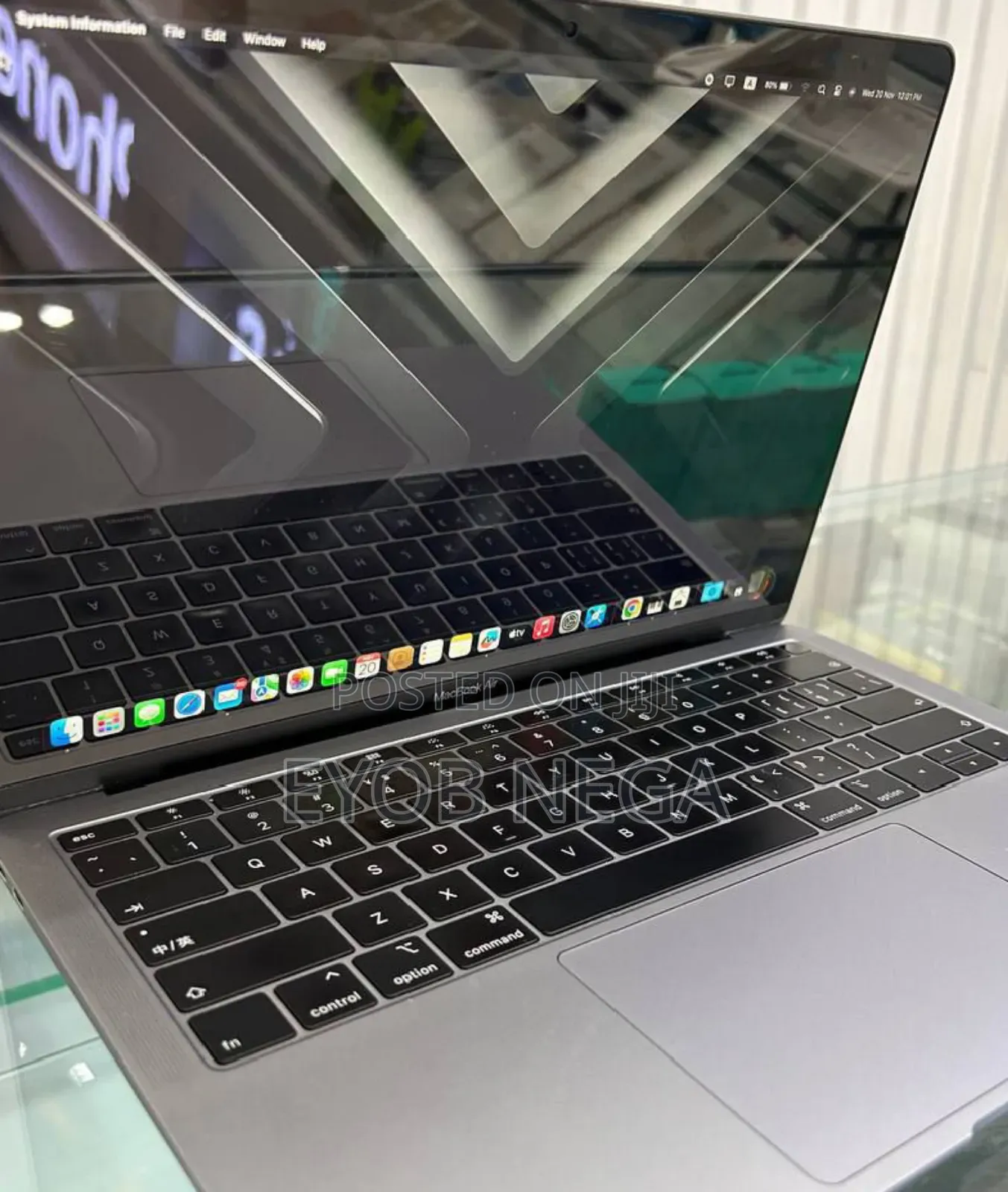 New Laptop Apple MacBook Air 2019 8GB Intel Core I5 SSD 256GB
