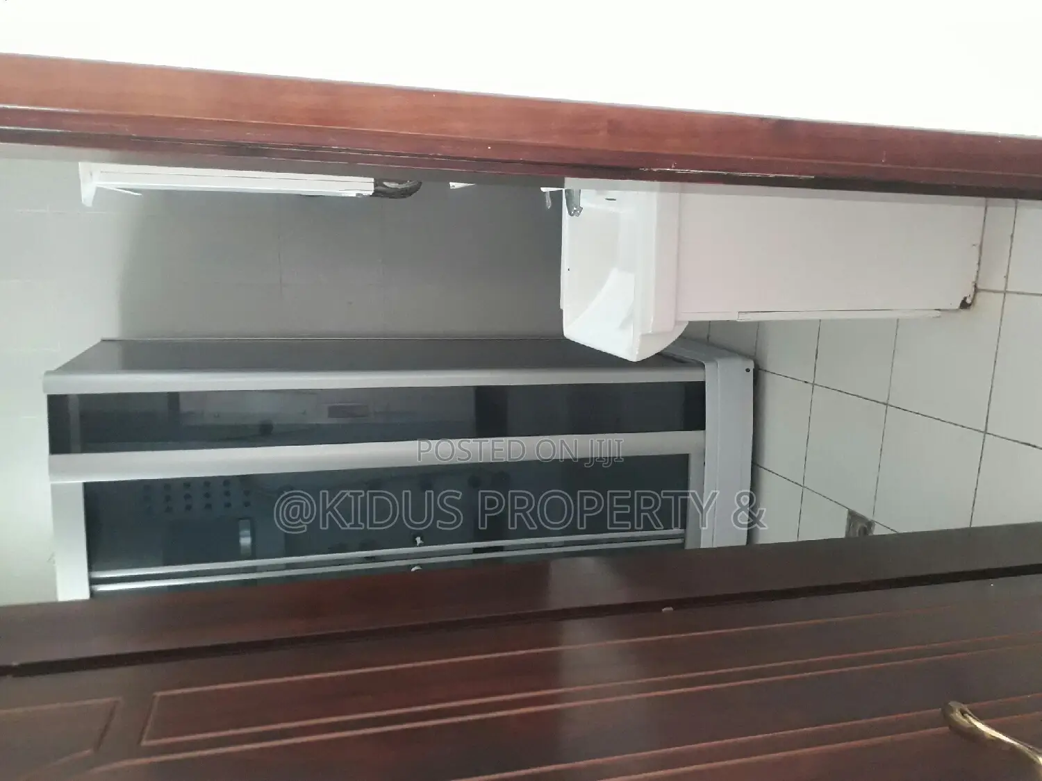 Furnished 5bdrm Townhouse / Terrace for rent