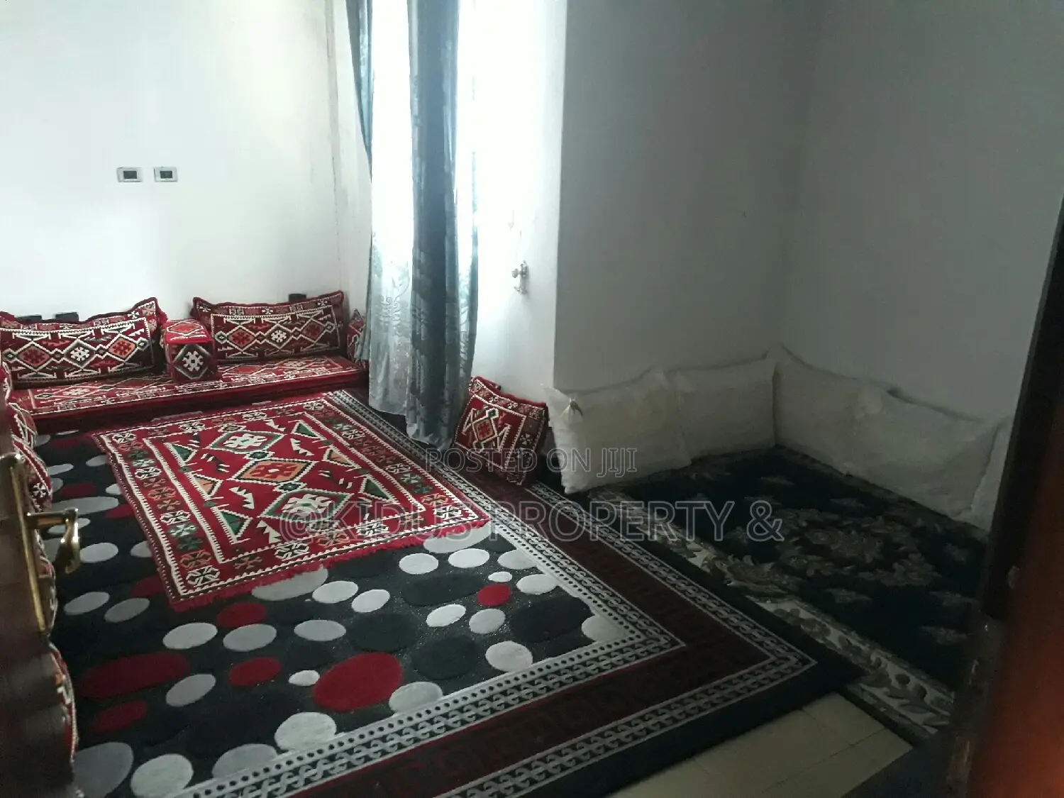 Furnished 5bdrm Townhouse / Terrace for rent