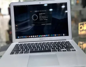 Laptop Apple MacBook 4GB Intel Core I5 SSD 128GB