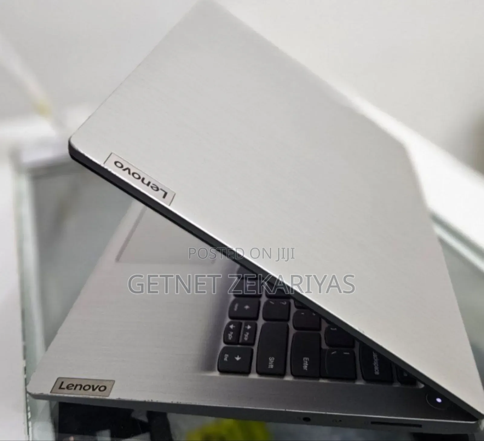 New Laptop Lenovo Ideapad 3 8GB Intel Core I5 SSD 256GB