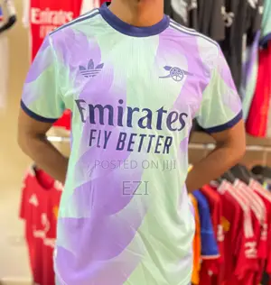 Arsenal Home and Away Kits