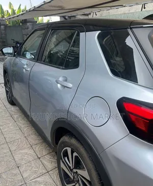 Toyota Raize 2023 Silver