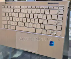 New Laptop HP Envy X360 8GB Intel Core I5 SSD 512GB