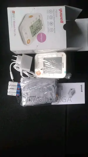 Photo - Digital BP Monitor Features a Memory Functionየደም መለኪያ