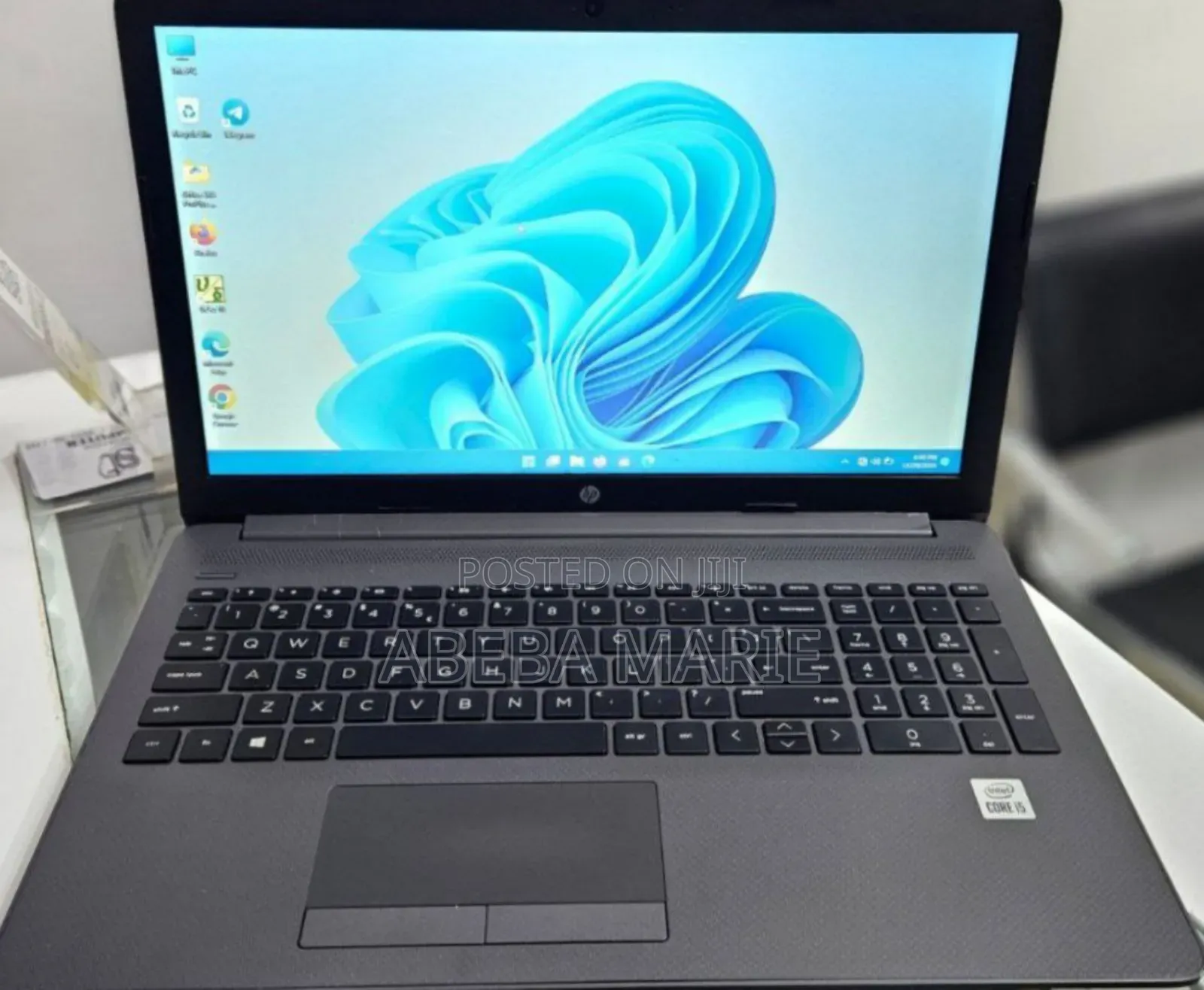 New Laptop HP 250 G8 8GB Intel Core I5 SSD 256GB