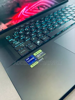 New Laptop Asus ROG Zephyrus G15 16GB Apple M2 SSD 1T