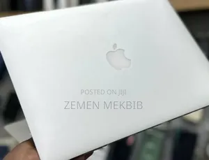 New Laptop Apple MacBook Air 2015 4GB Intel Core I5 SSD 128GB