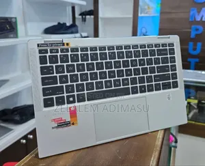 New Laptop HP EliteBook X GB Intel Core I7 SSD 512GB