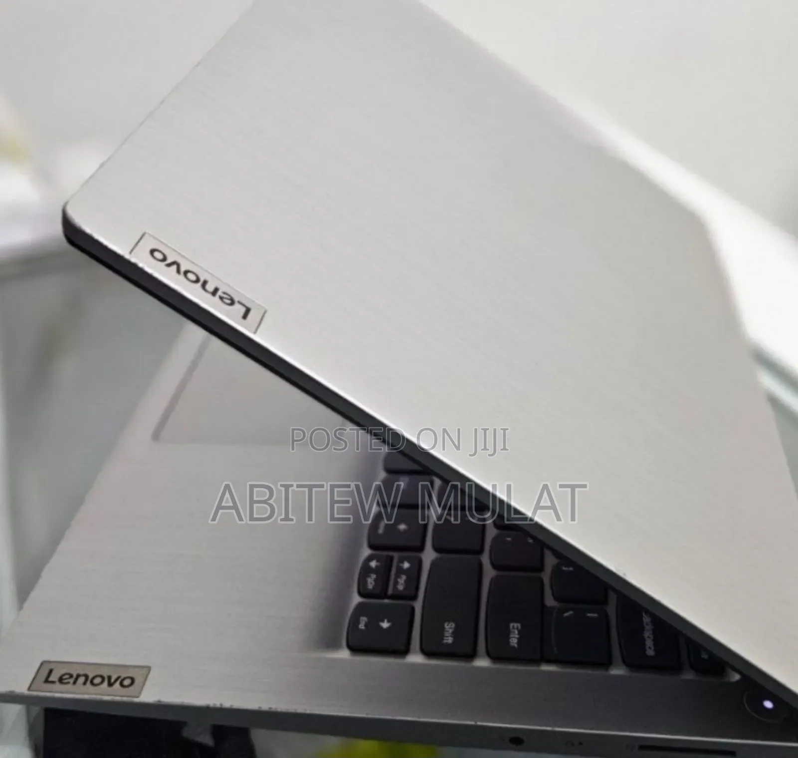New Laptop Lenovo Ideapad 3 8GB Intel Core I5 SSD 256GB
