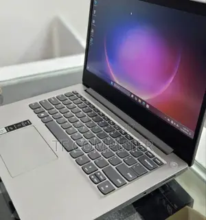 Photo - New Laptop Lenovo Ideapad 3 8GB Intel Core I5 SSD 256GB